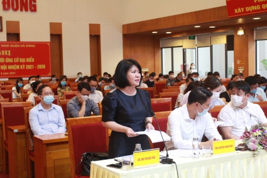TỔNG GIÁM ĐỐC HANEL THAM GIA TIẾP XÚC CỬ TRI QUẬN HÀ ĐÔNG 
